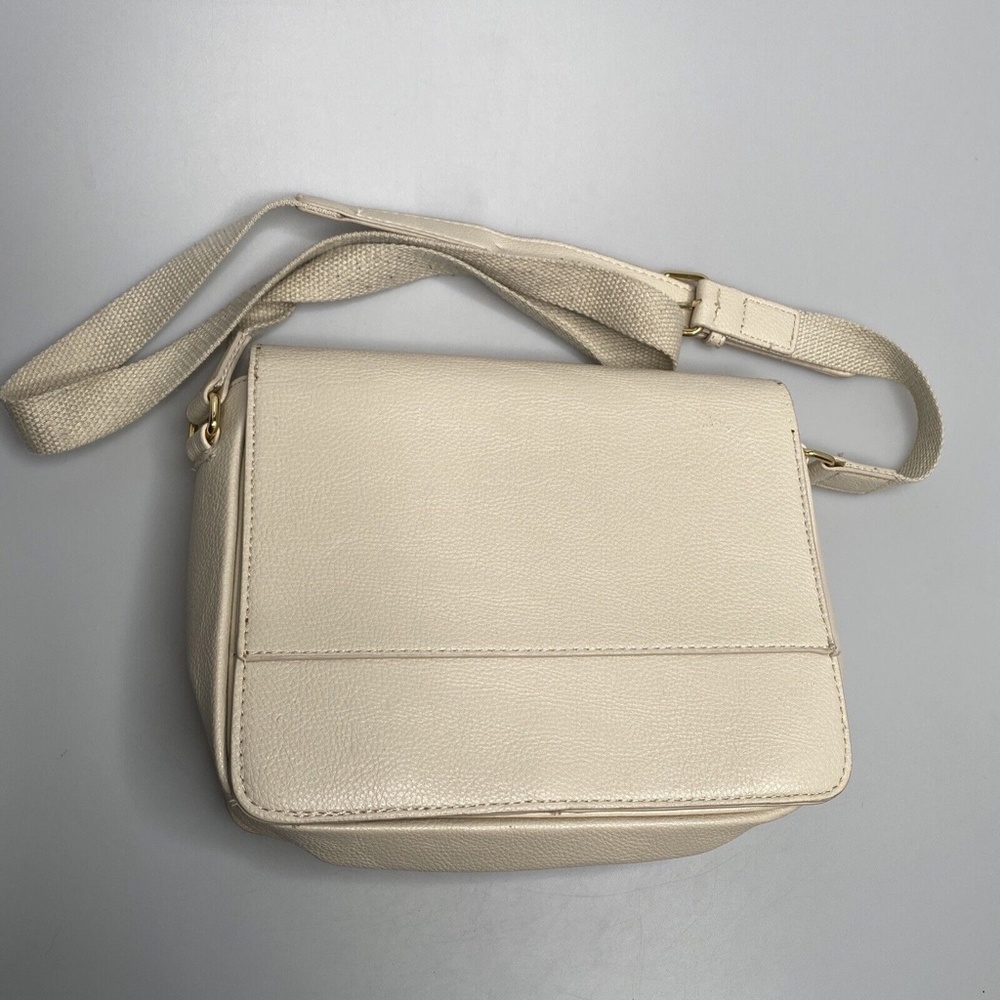 Forever 21 Small Ivory Off-white Crossbody Bag Vegan Leather Purse - Picture 2 of 10